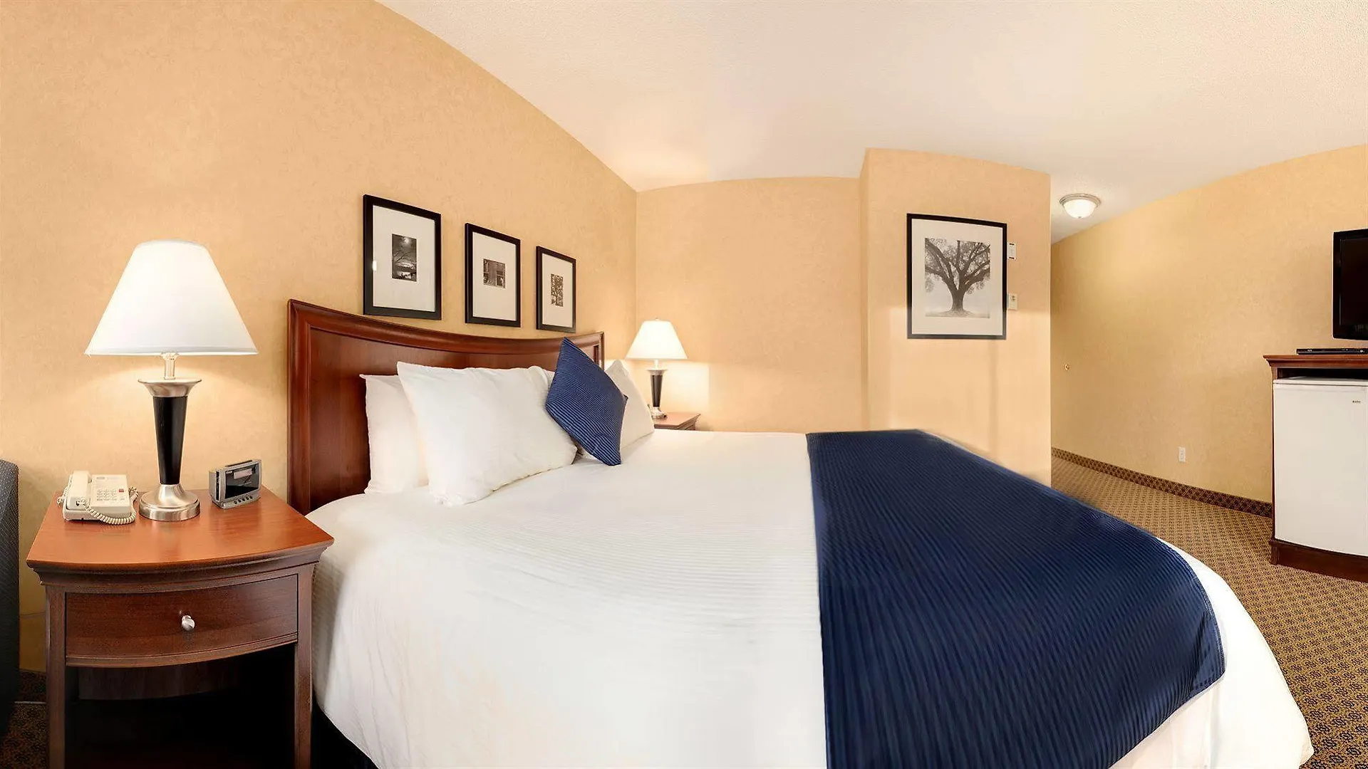 **** Hotel Best Western Plus Country Meadows Inn Aldergrove Canadá